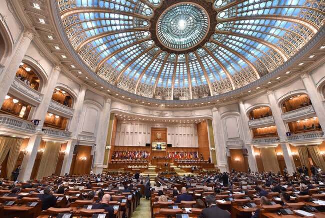 Moțiunea de cenzură intitulată „România nu este de vânzare - fără progresiști la guvernare” a fost înregistrată.